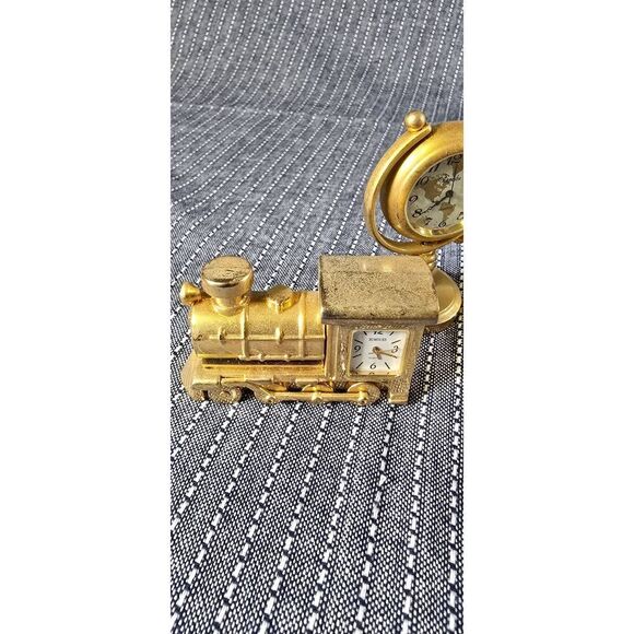 Lot of Vintage Minature Gold tones Clocks - Picture 3 of 7